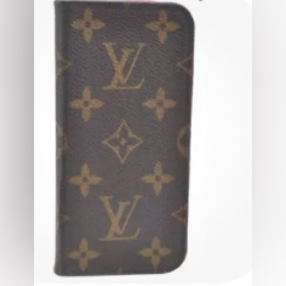 Authentic Louis Vuitton Monogram Folio IPhone 7 8 case
